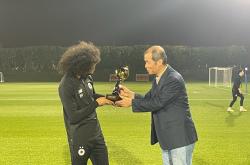 1xbet体育登录入口-非洲球员登顶国际球坛颁奖典礼