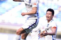 1xbet体育链接-广州富力击败对手，中超排名提升