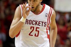 1xbet体育网页版入口-包含开拓者狂胜马刺，西部升至第四的词条