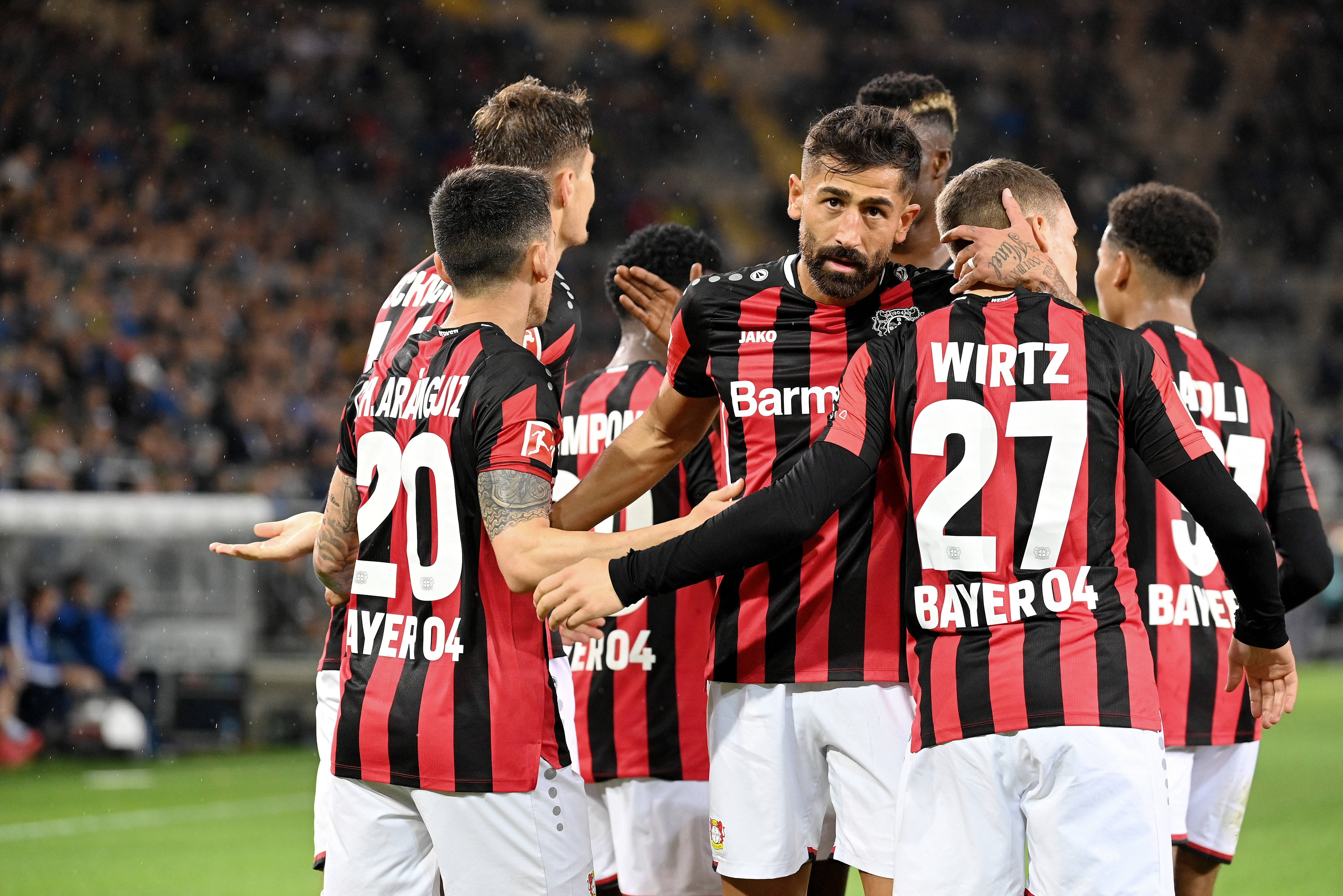 包含凯泽斯劳滕队为赢得比赛而拼搏的词条 包含凯泽斯劳滕队为赢得比赛而拼搏的词条