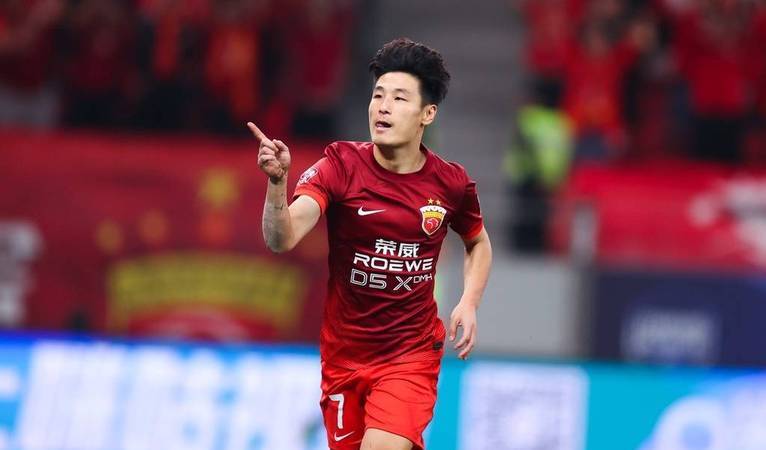 武磊成功转会西甲,开启新征程成为焦点 武磊成功转会西甲,开启新征程成为焦点