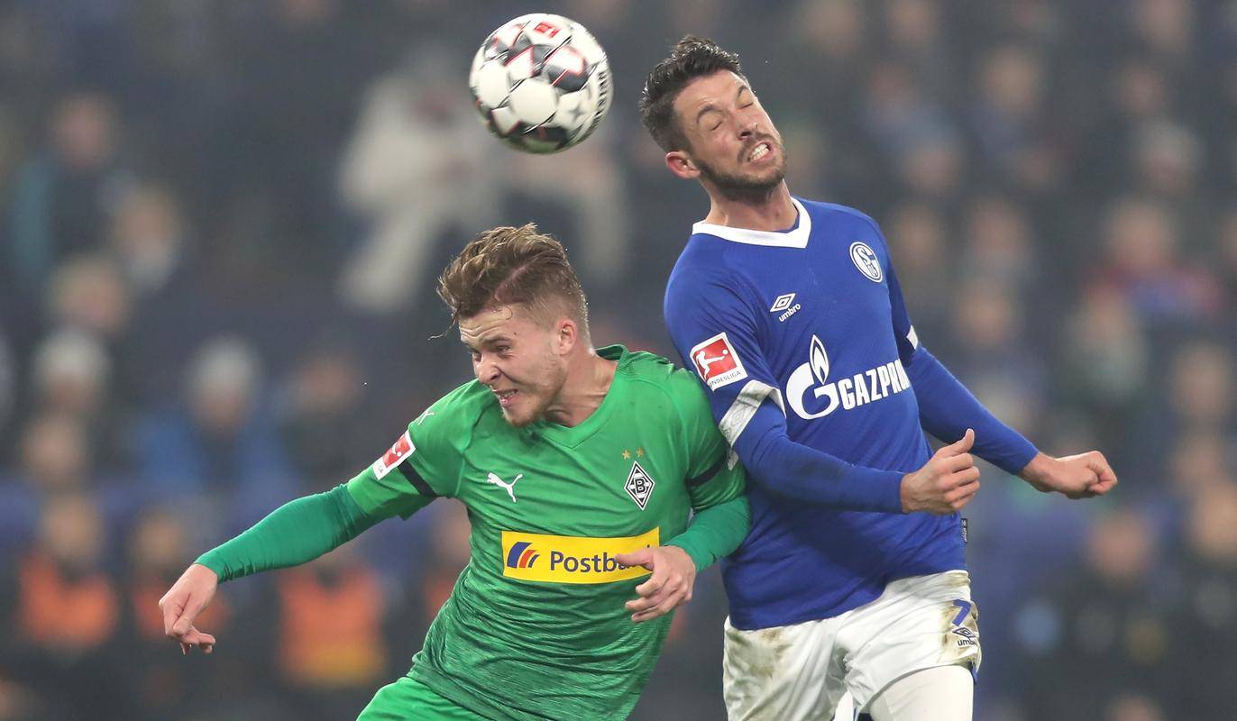 沙尔克客场失利,德甲保级形势雪上加霜的简单介绍 沙尔克客场失利,德甲保级形势雪上加霜的简单介绍