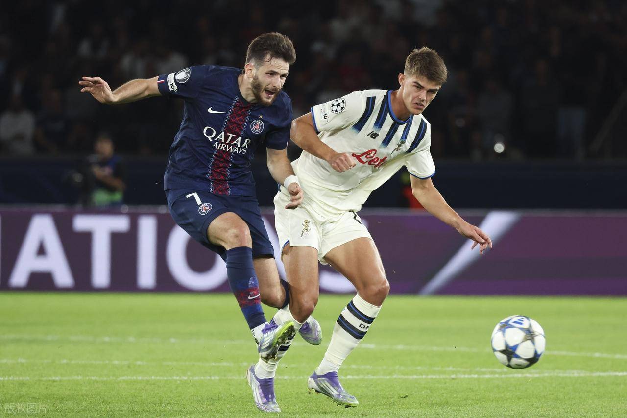 法国球队成功战胜强敌,取得重要胜利 法国球队成功战胜强敌,取得重要胜利