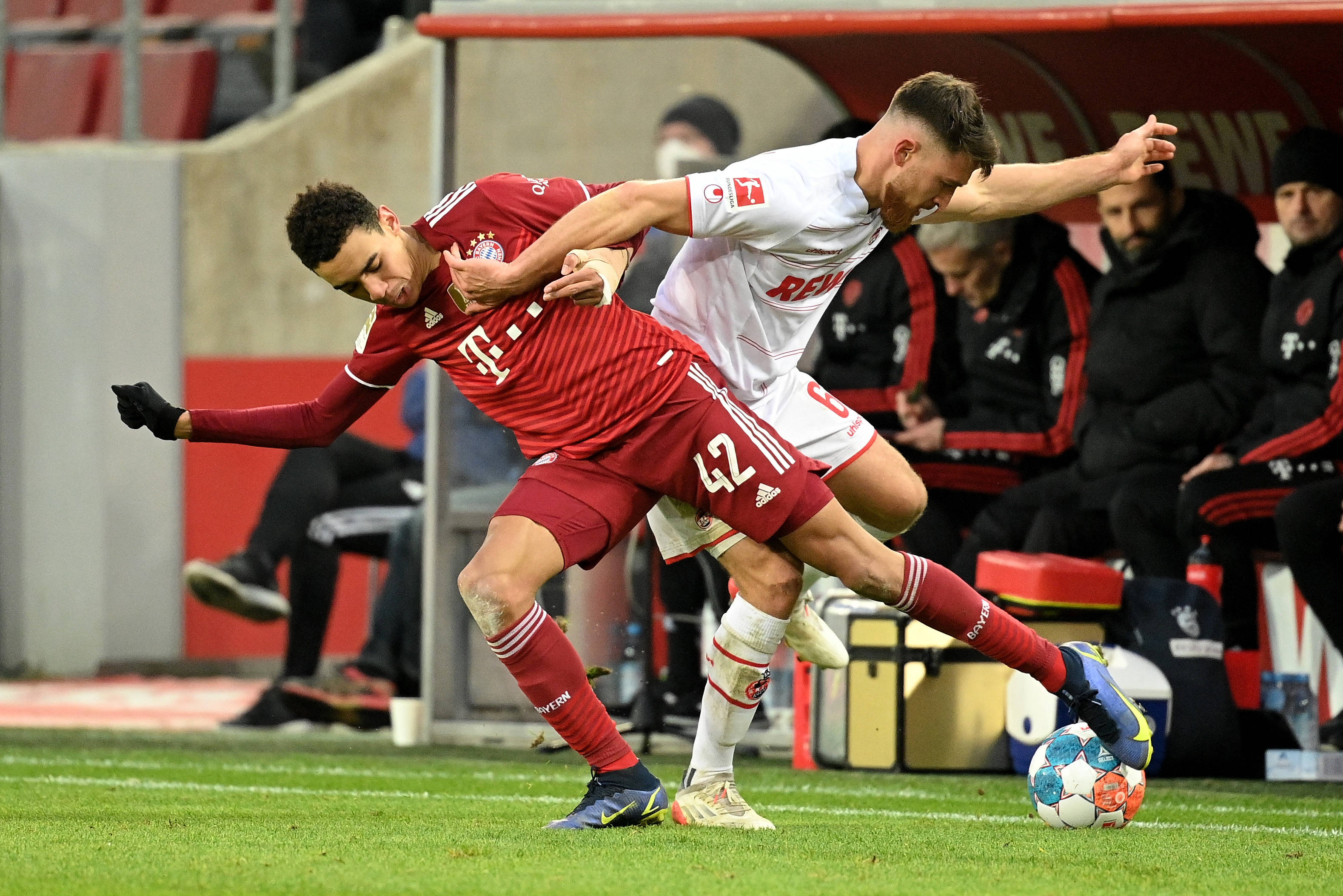 关于拜仁攻防失衡,未能取得胜利的利器的信息 关于拜仁攻防失衡,未能取得胜利的利器的信息