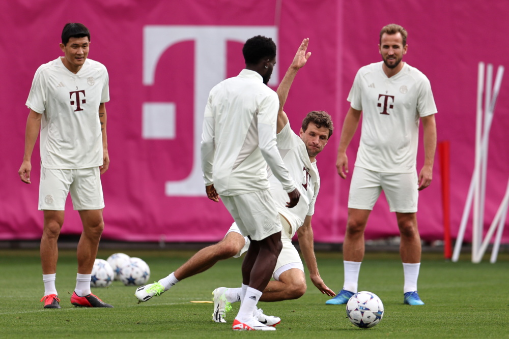 拜仁慕尼黑球员备战关键战役 拜仁慕尼黑球员备战关键战役