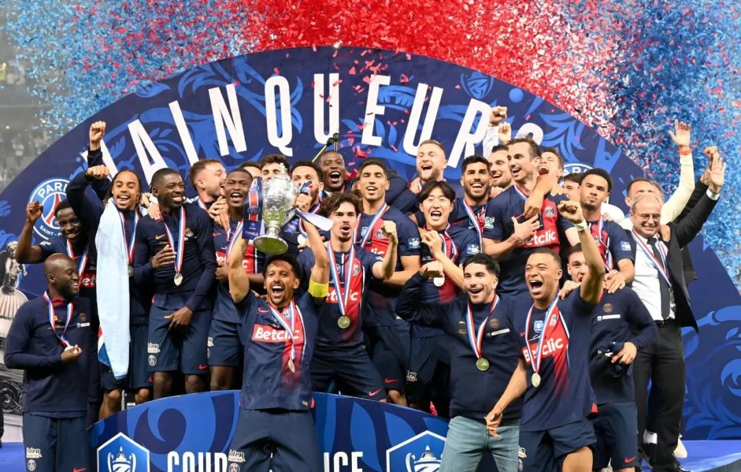 包含法国巴黎圣日耳曼将在下一场比赛中决胜的词条 包含法国巴黎圣日耳曼将在下一场比赛中决胜的词条