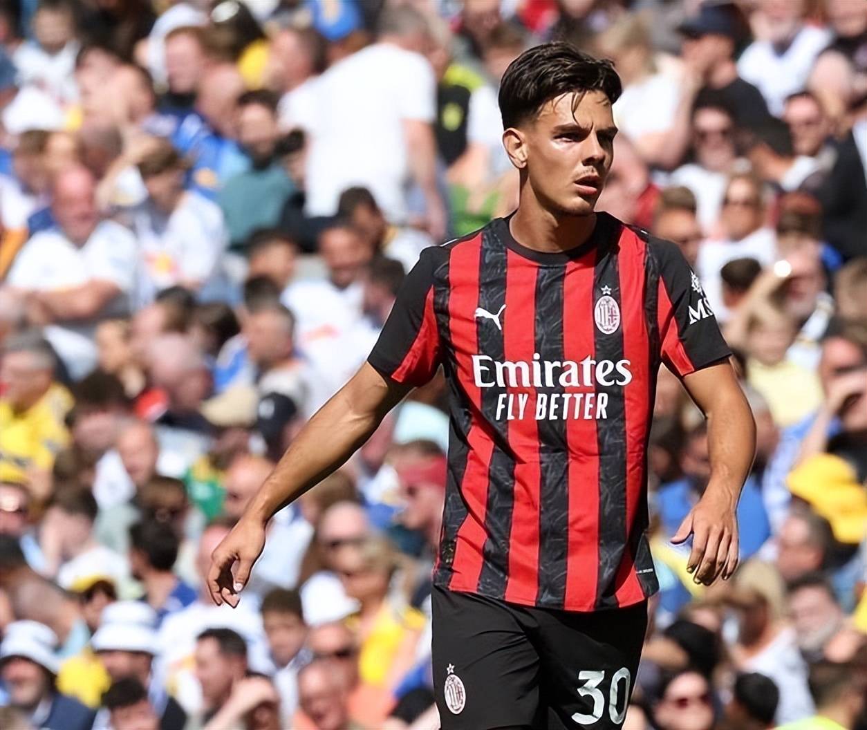 AC米兰新援成为球队希望之星，表现获好评