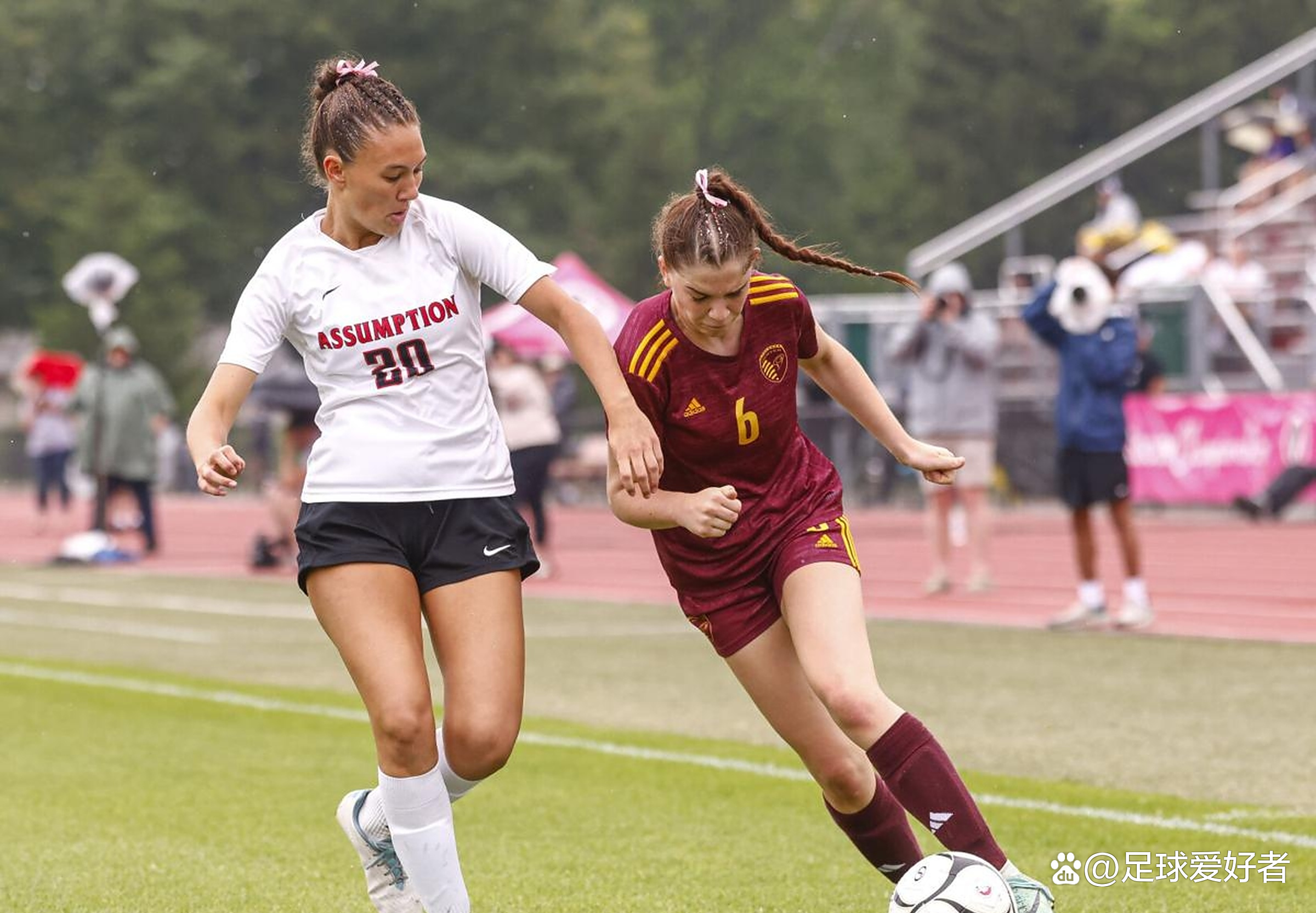 拉脱维亚女足在本土比赛中表现出色 拉脱维亚女足在本土比赛中表现出色