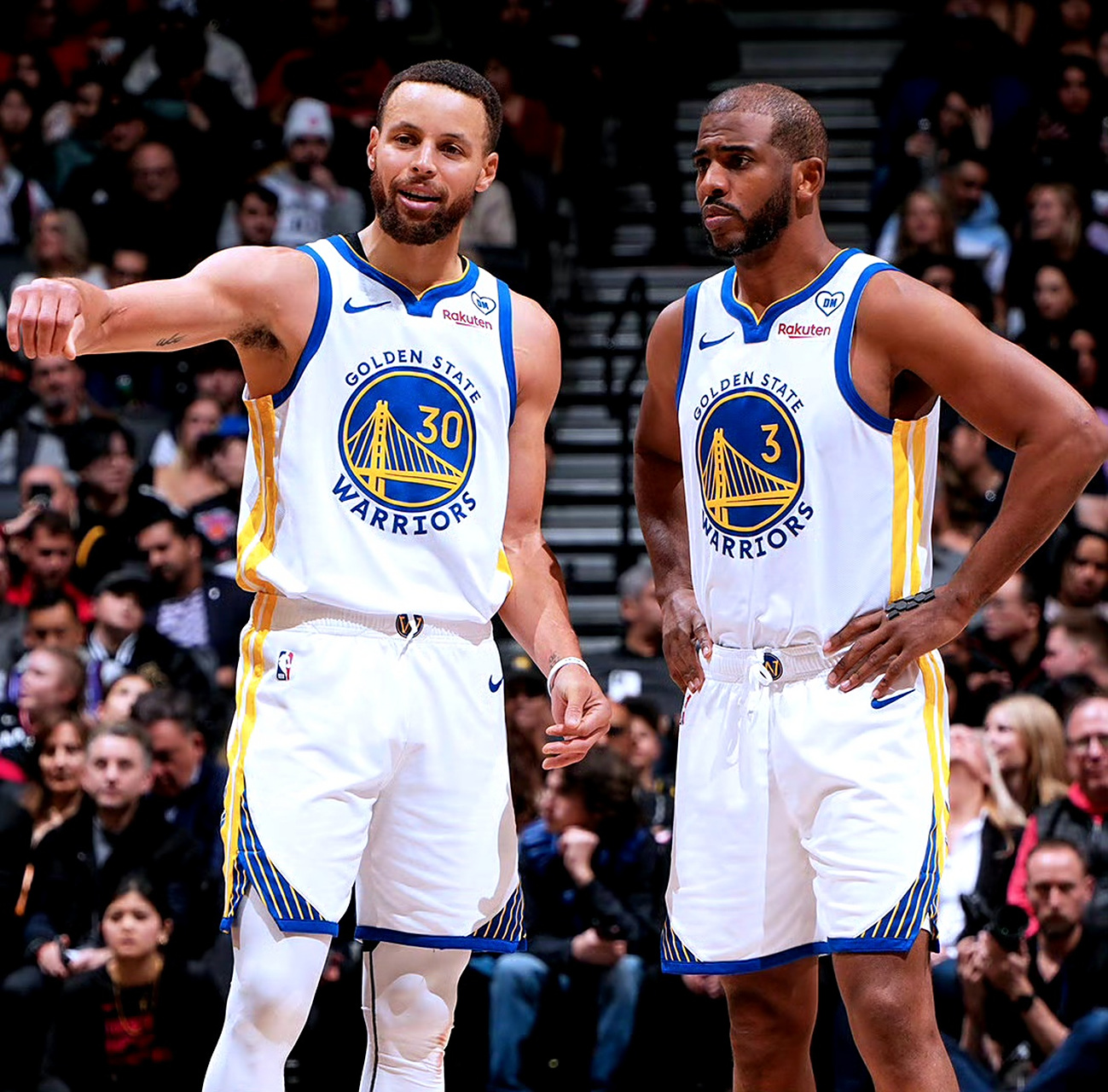 「勇士胜猛龙，库里传射双20+」的简单介绍