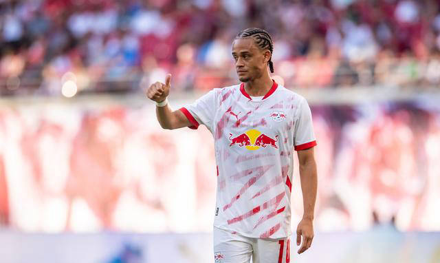 包含莱比锡RB在热身赛中取得完胜的词条