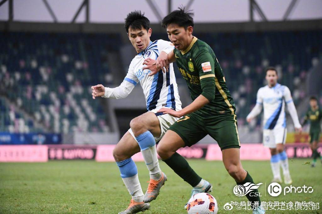 包含大连一方主场惨败，遭遇两连败的词条