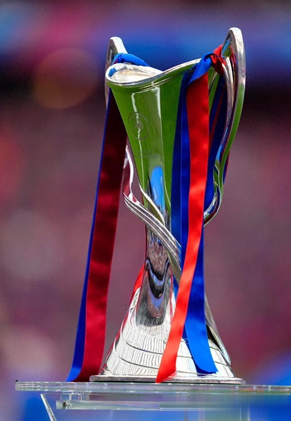 里尔队新秀夺得欧冠年度最佳射手奖