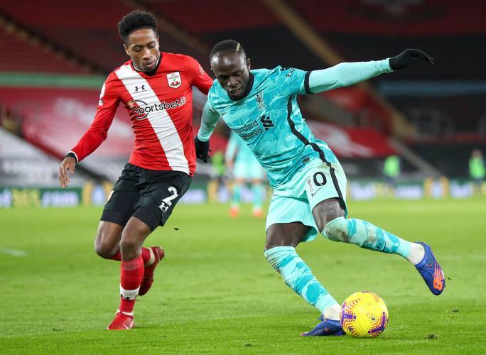 南安普顿客场大败，状态不佳