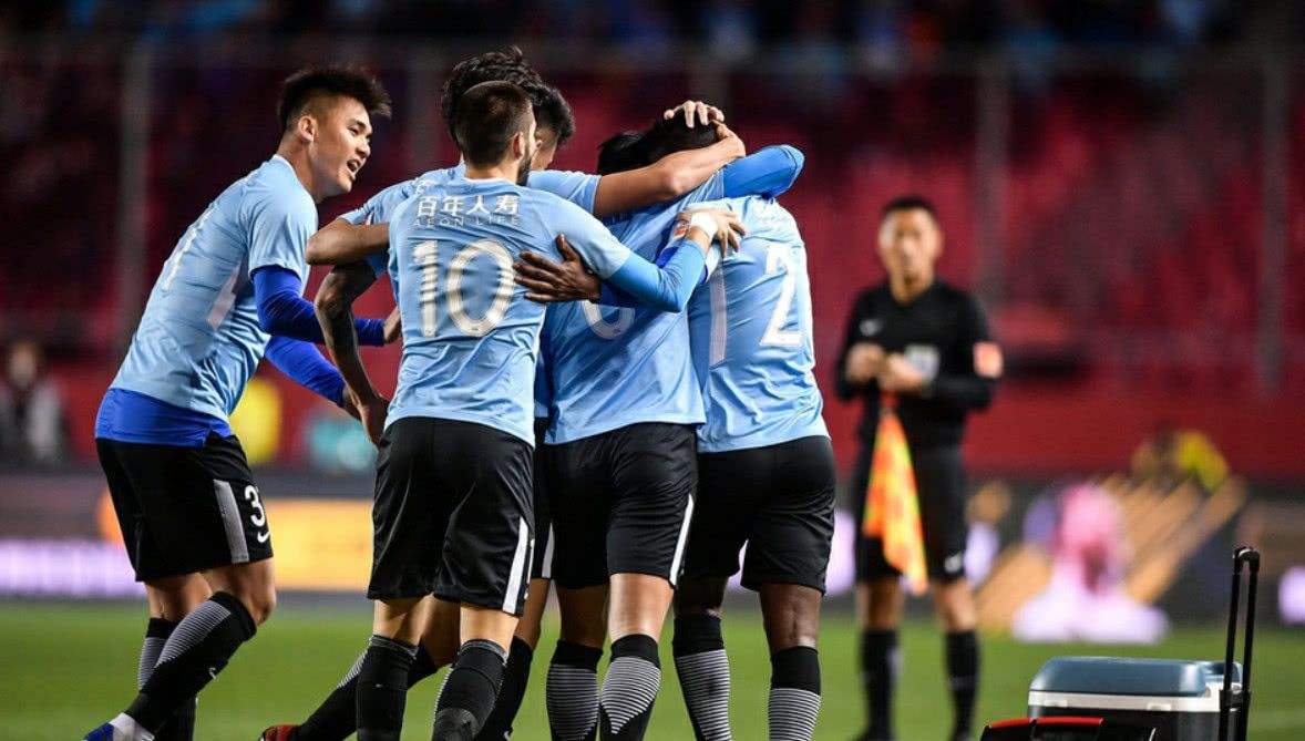 大连一方不敌对手，积分榜位置继续滑落